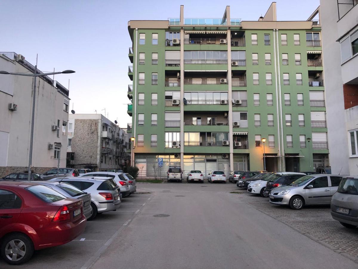Apartment Center Adria Bar Eksteriør billede
